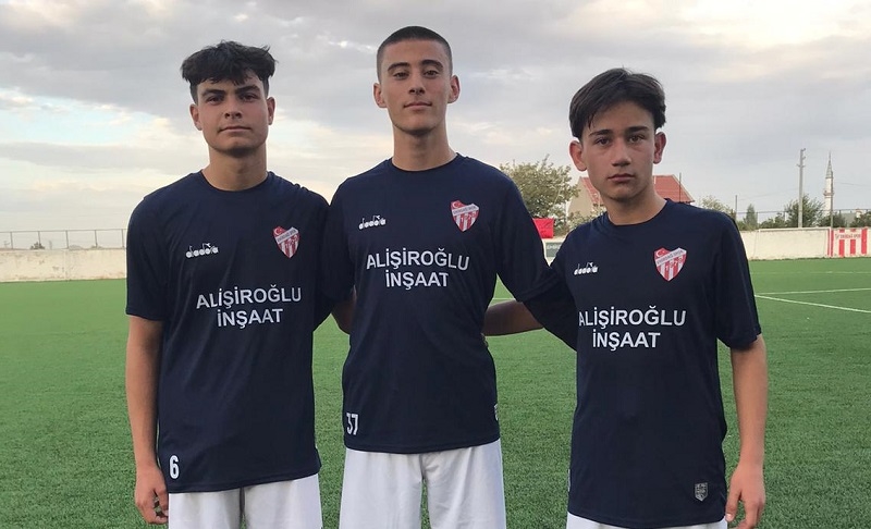 Emirdağ Belediye Futbol Akademisi Oyuncuları A Takımda