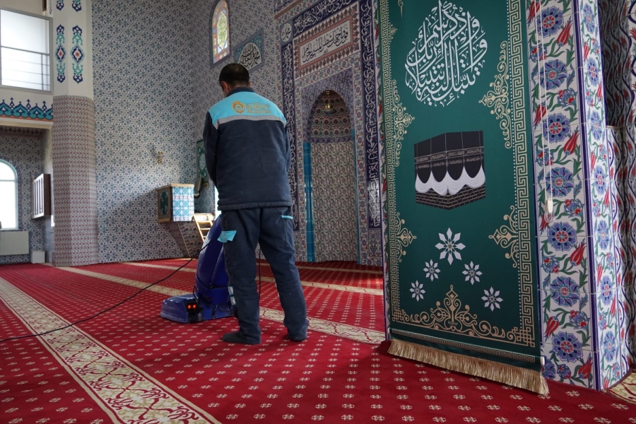 Şuhut’ta Camiler Ramazan Ayına Hazırlanıyor