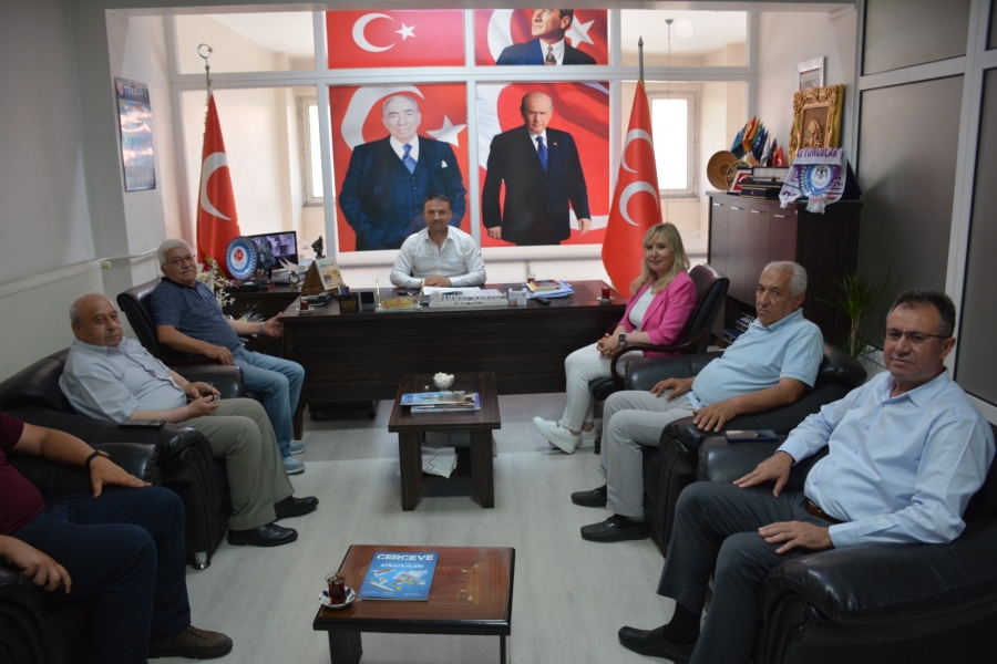 Emekliler Derneğinden MHP İl Başkanlığına ziyaret