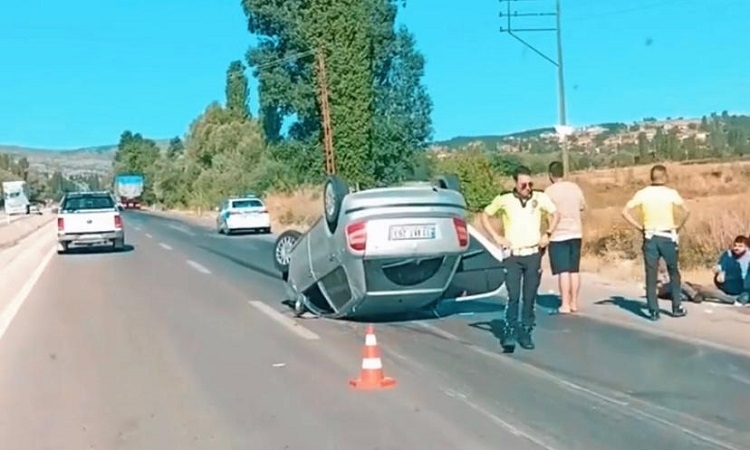 Afyon - İzmir yolunda trafik kazası