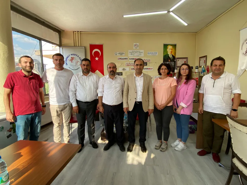 Milletvekili Arslan AFİHAD ve internet Medya Birliğini ziyaret etti