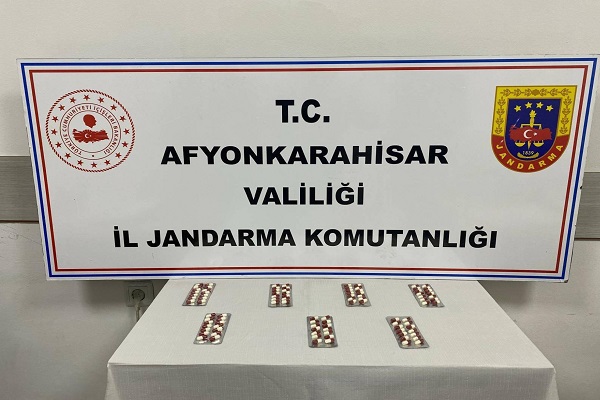 Jandarmadan kışlacıkta uyuşturucu operasyonu