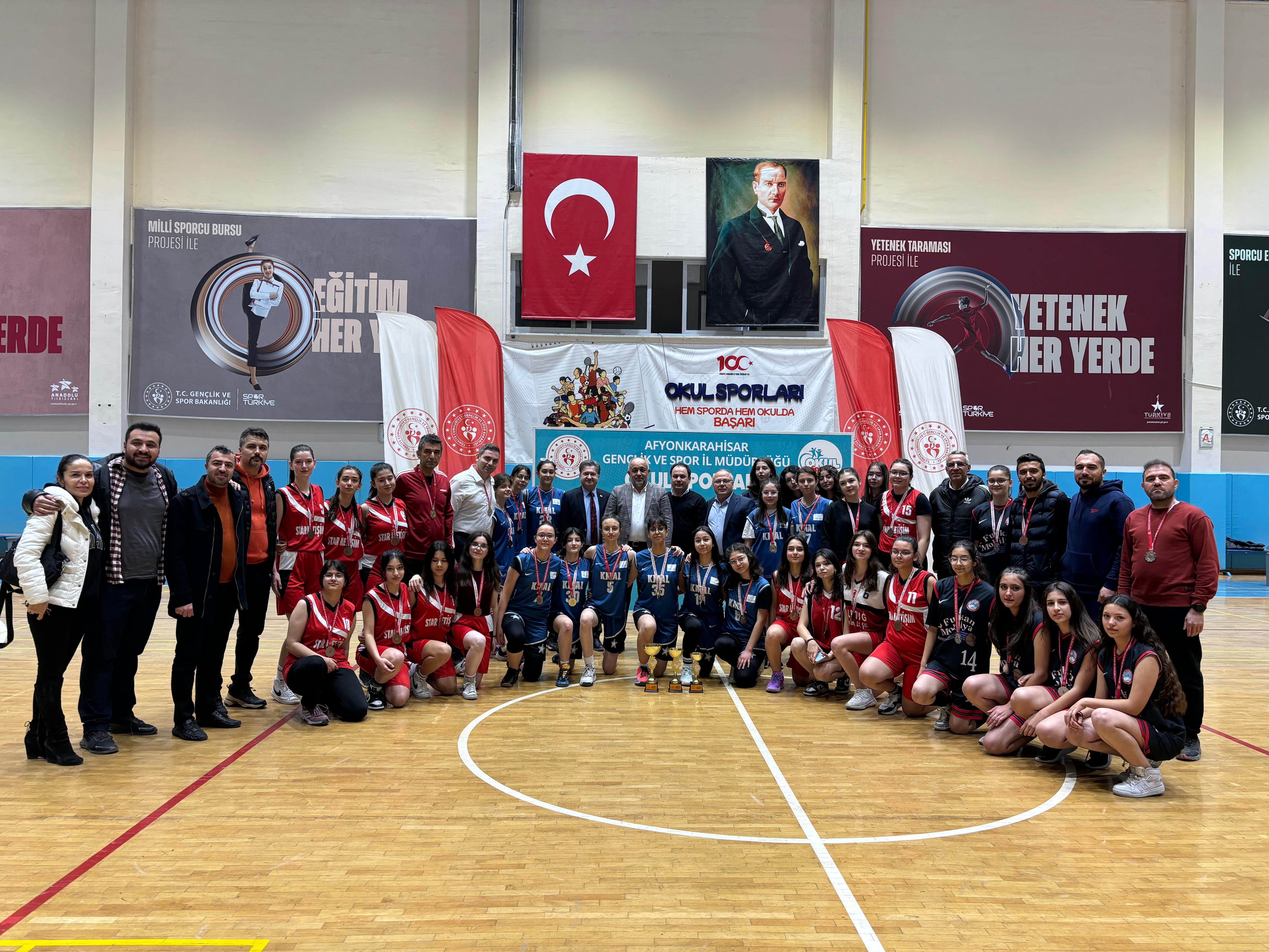 Genç Kızlar Basketbol Müsabakaları Sona Erdi