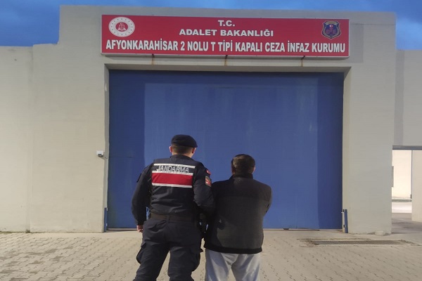 Vergi usul kanununa muhalefet suçundan yakalandı