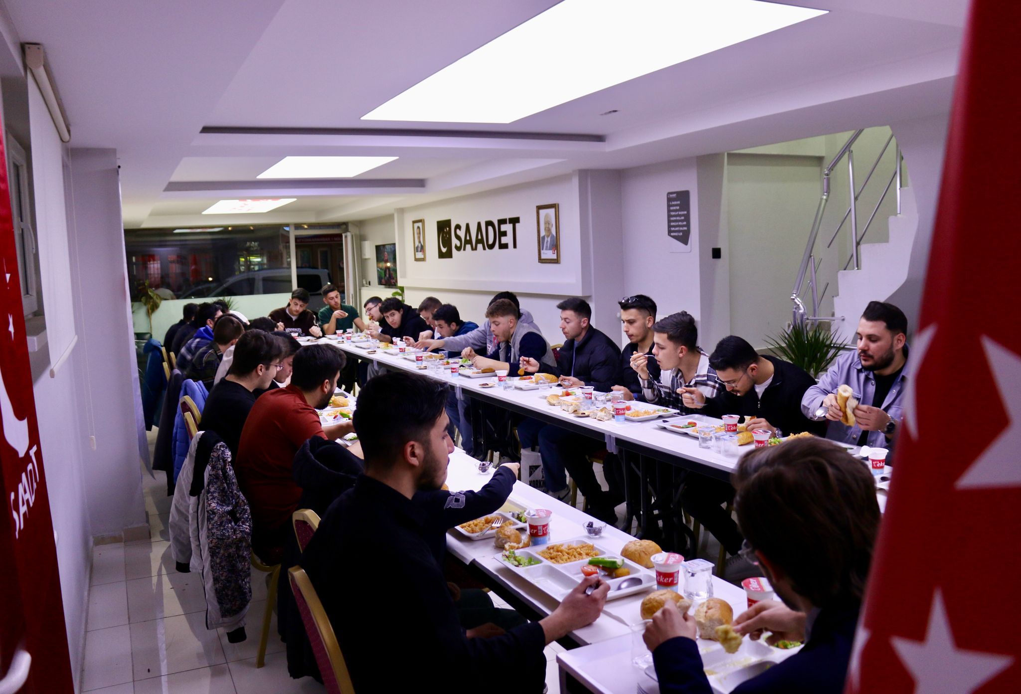 Karataş gençler her anlamda ahlaklı siyaset istiyor