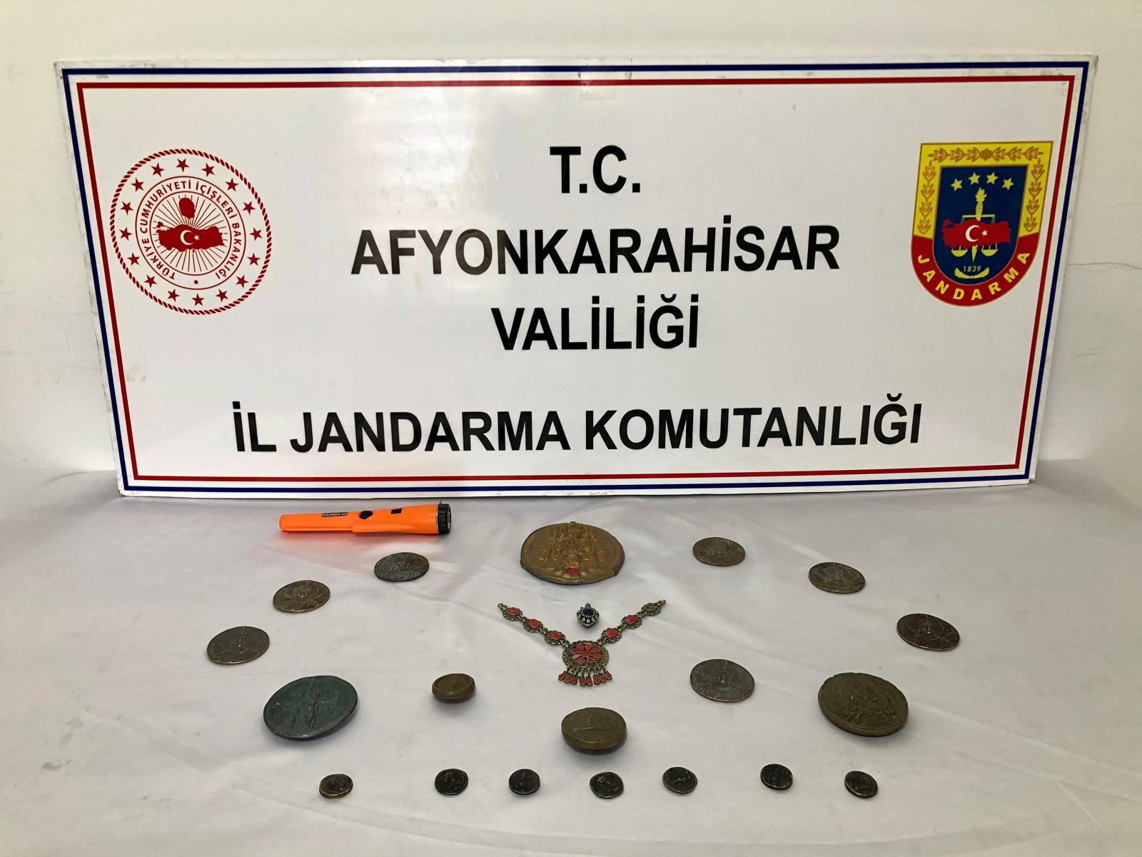 Jandarmadan Gebecelerde tarihi eser operasyonu 