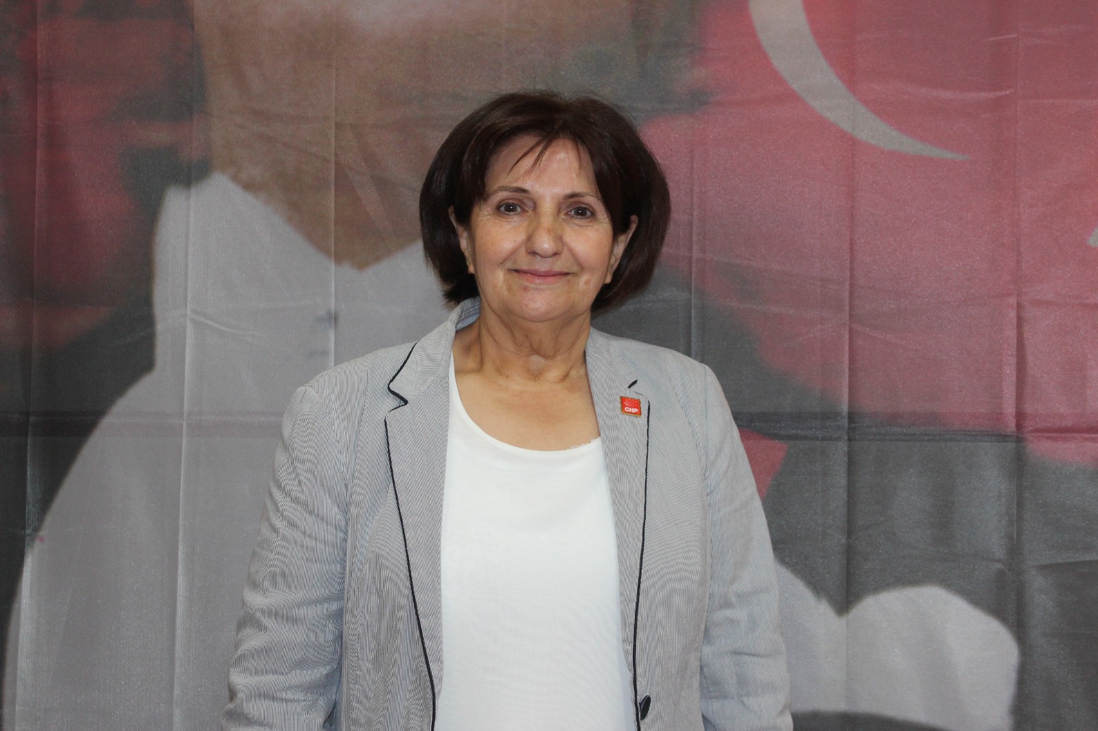 Abay Özele yapılan saldırıyı kınadı