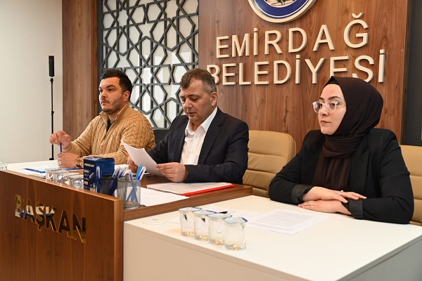 Emirdağ Belediyesi'nden Yeni Evlenecek Çiftlere Beyaz Eşya Desteği