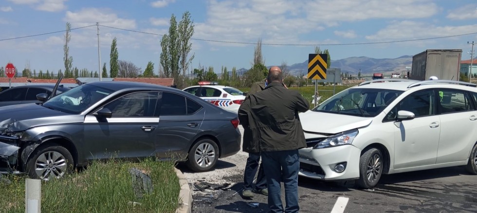 Maddi hasarlı kaza yaşandı