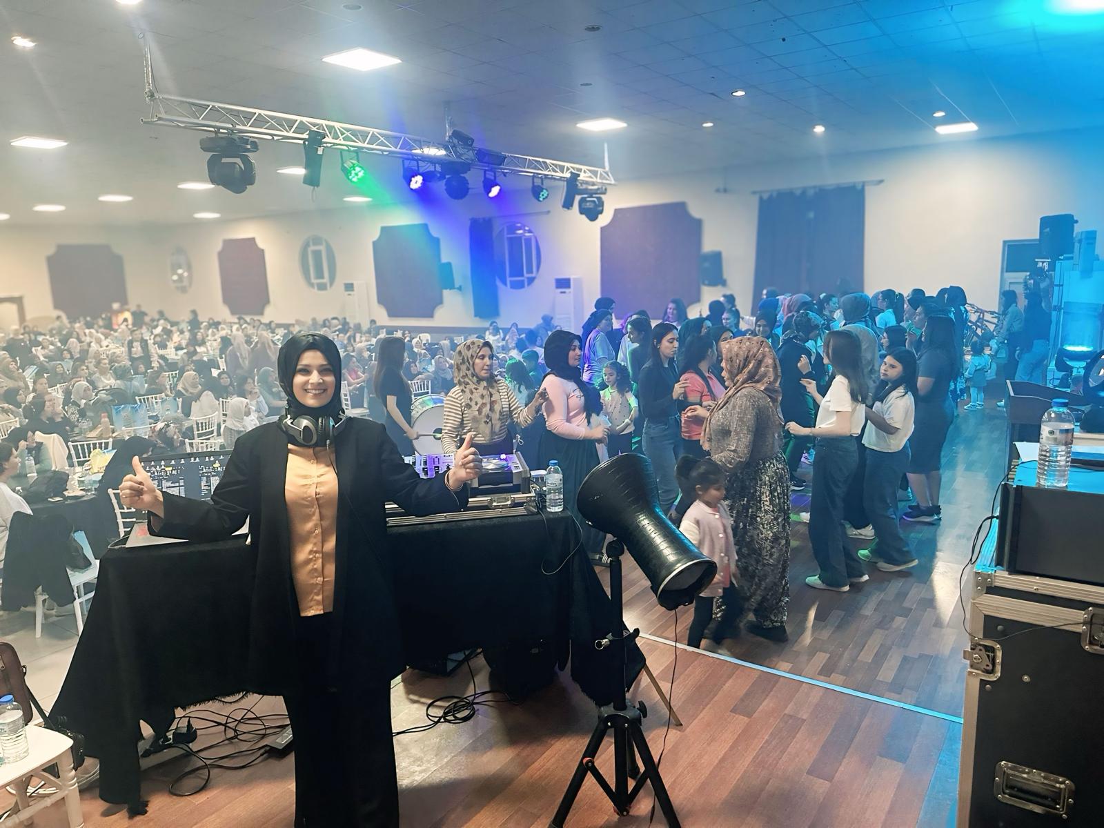 Sinanpaşa’da Anneler Günü Festivali coşkuyla kutlandı