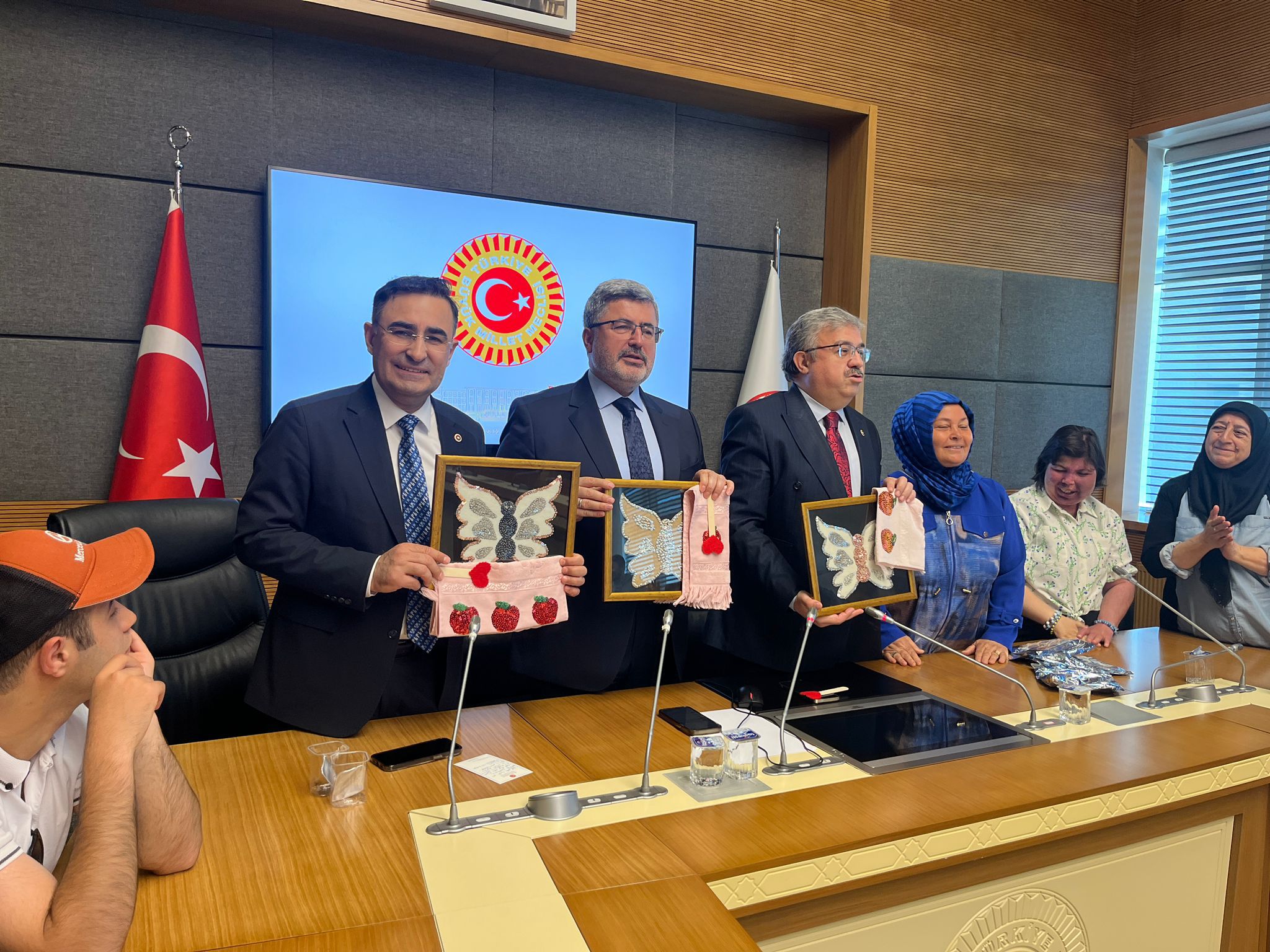 Engelli Bireyler TBMM’de Misafir Edildi