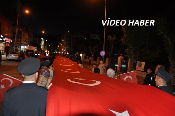 Afyonkarahisar’da Bayrak yürüyüşü yapıldı 