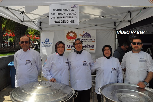 Afyonkarahisar Gastronomi Derneğinden ücretsiz çorba