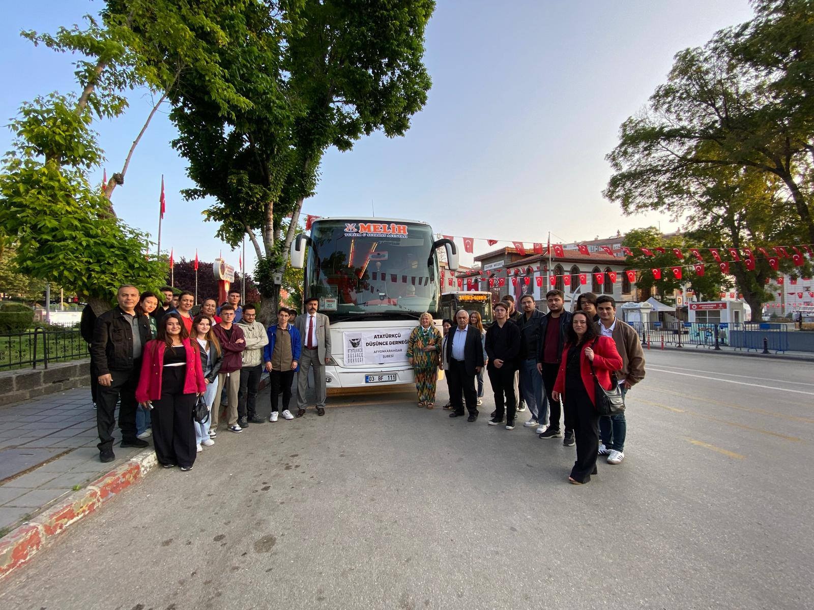 ADD’li gençler Ankara yolunda