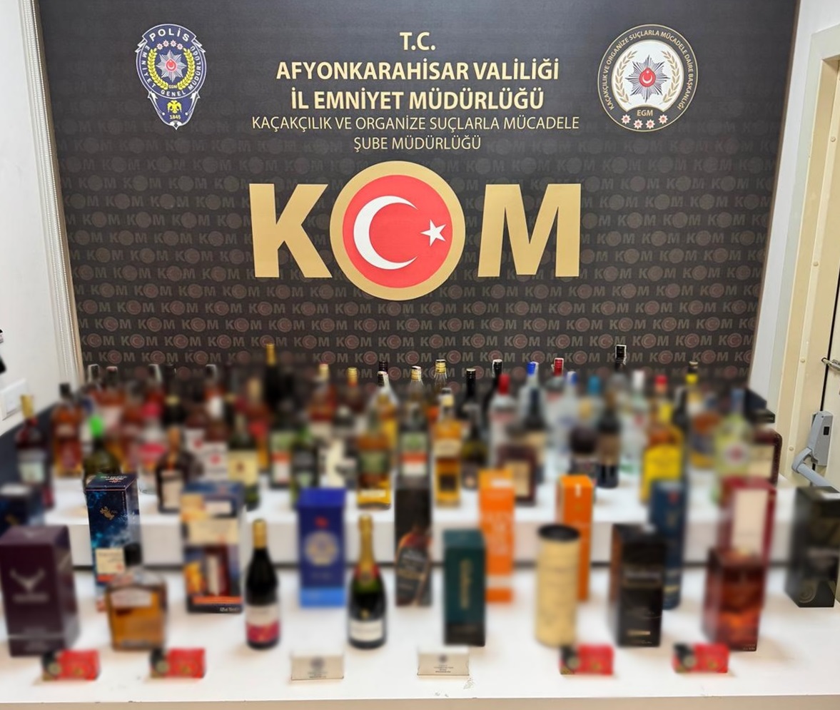Emniyet arama esnasında alkol ve fişek ele geçirdi