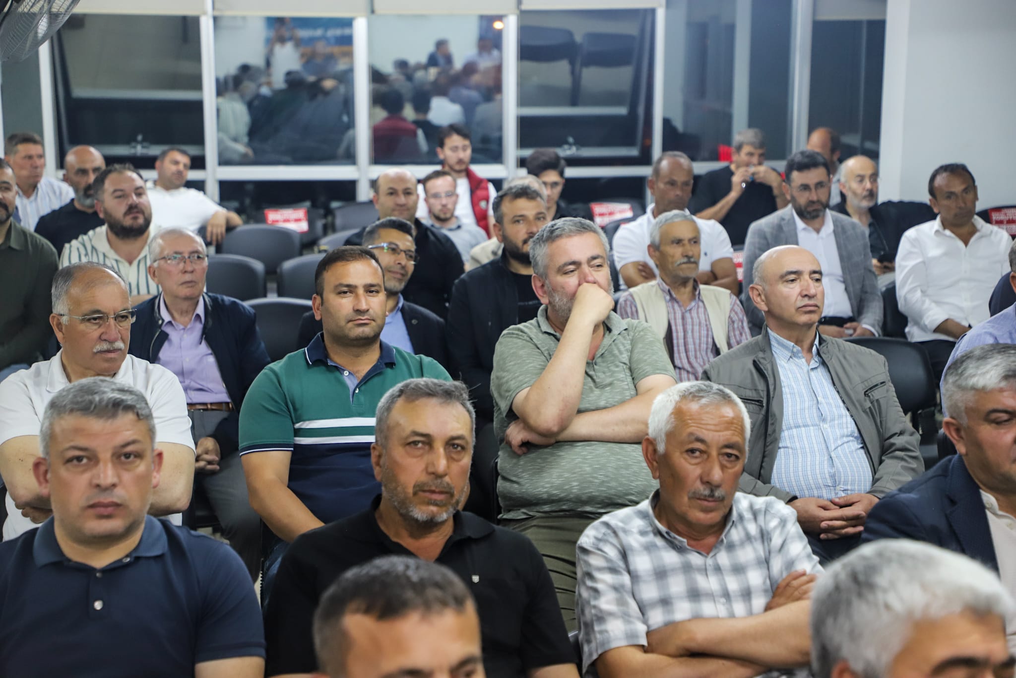 Ak Parti merkez ilçede teşkilat ruhu