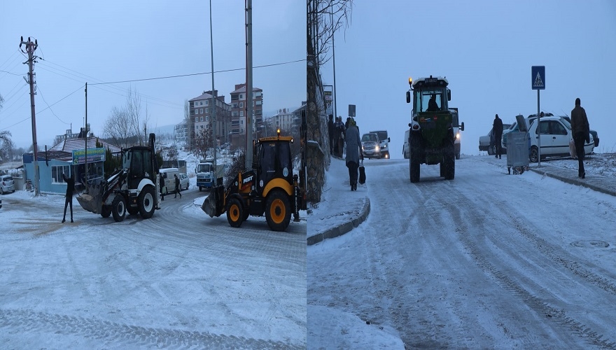 Dinar Belediyesinden kar tuzlama çalışması seferberliği 