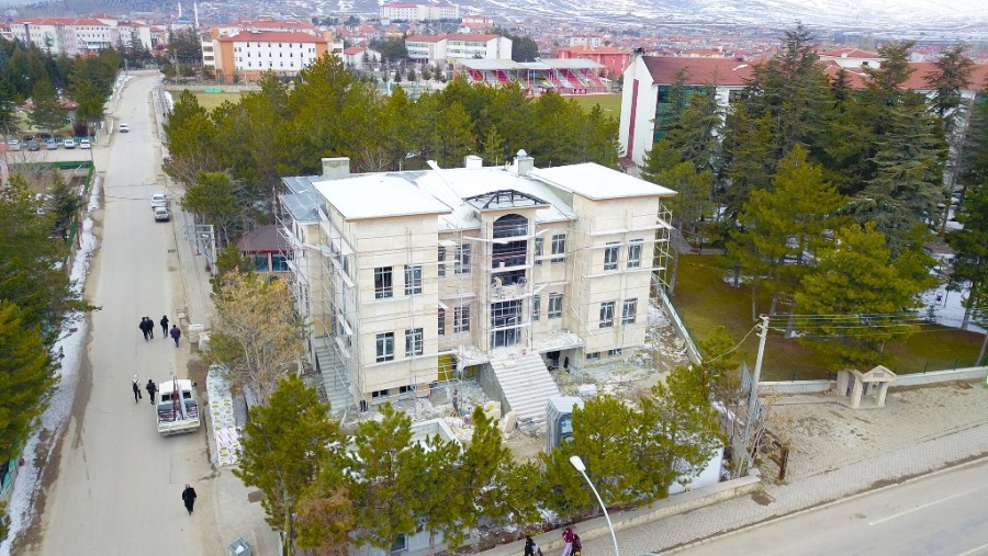 Başkan Bozkurt yeni emniyet binasını inceledi