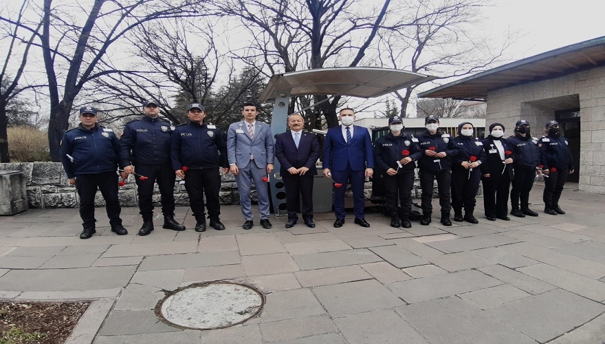 Taytak polislerin haftasını unutmadı