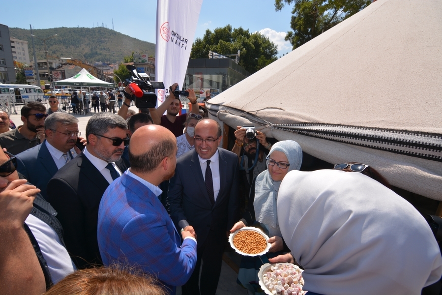 Başkan dr. Mustafa çöl, bilal erdoğan ile görüştü