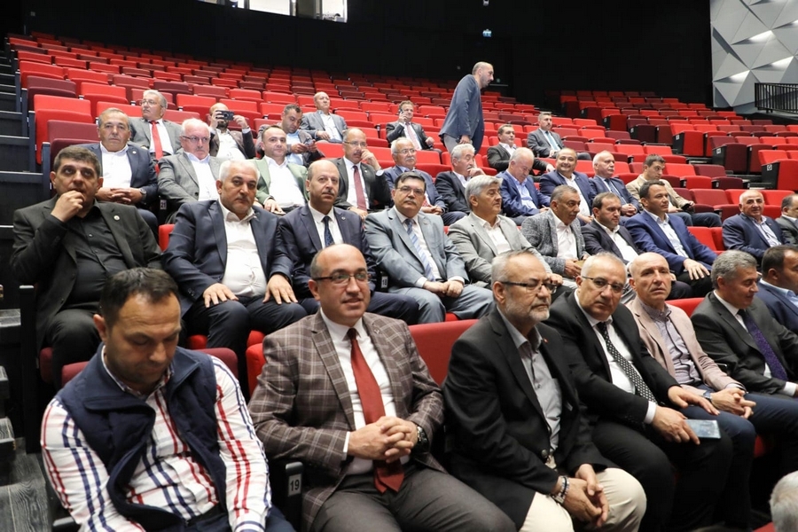 Başkan dr. Mustafa Çöl yerel yönetimler istişare toplantısına katıldı