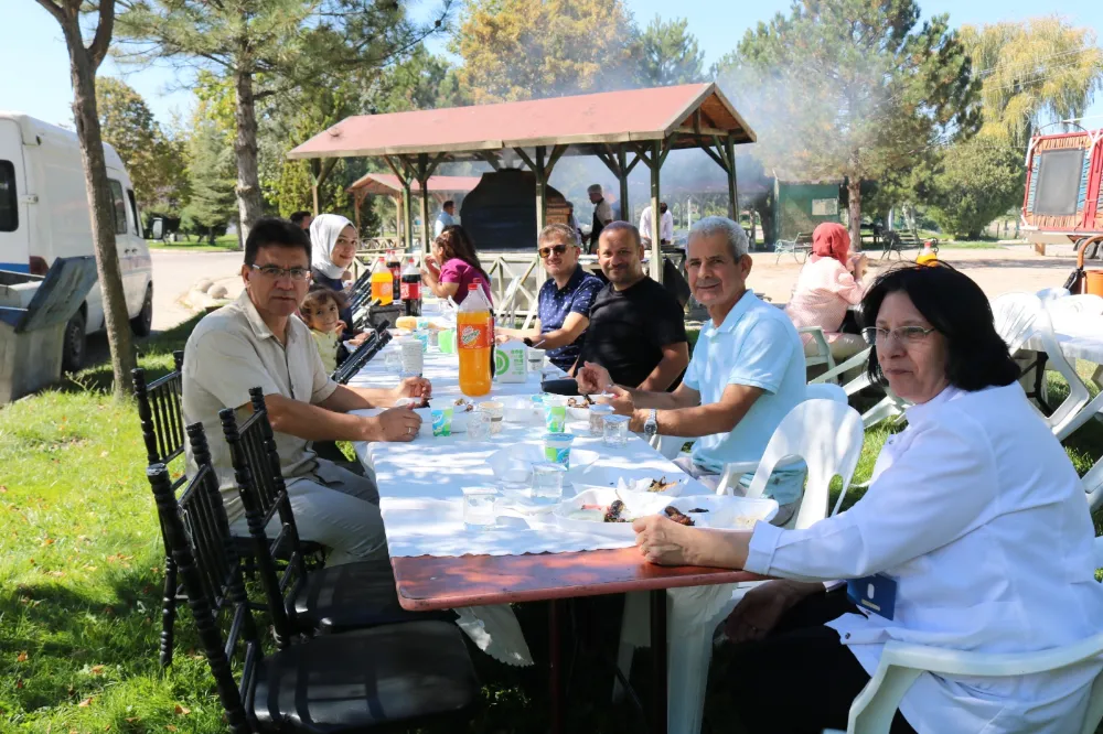 Yaz mevsimine bu organizasyonla veda ettiler