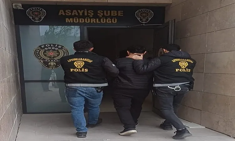 30 yıl 9 ay 2 gün hapis cezası ile aranması bulunan  şahıs yakalandı