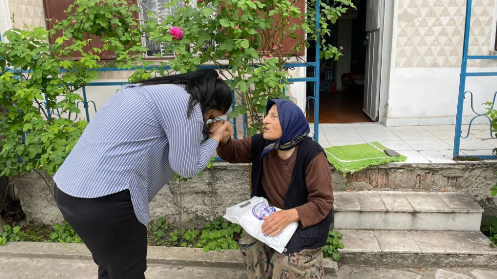 Emirdağ belediyesi vatandaşlarını önemsiyor