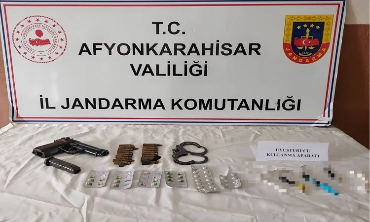 Jandarma Uyuşturucuya geçit