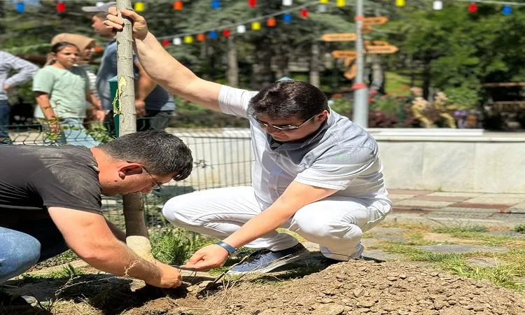 Bolvadin Horan Parkı’nda ağaç dikme etkinliği yapıldı