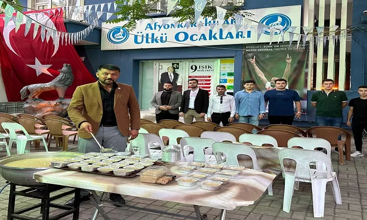 Ülkü Ocakları’nda kadın hakları semineri düzenlendi