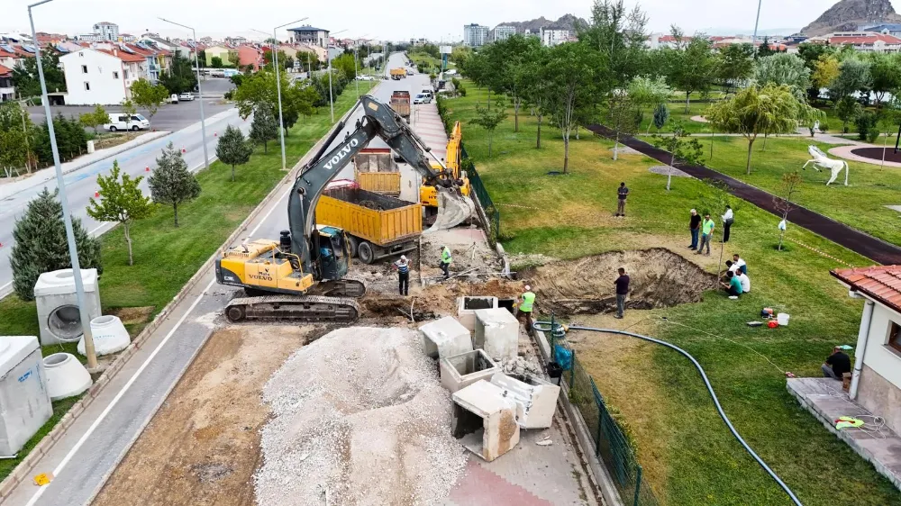 Uydukentte alt yapı çalışmaları başladı